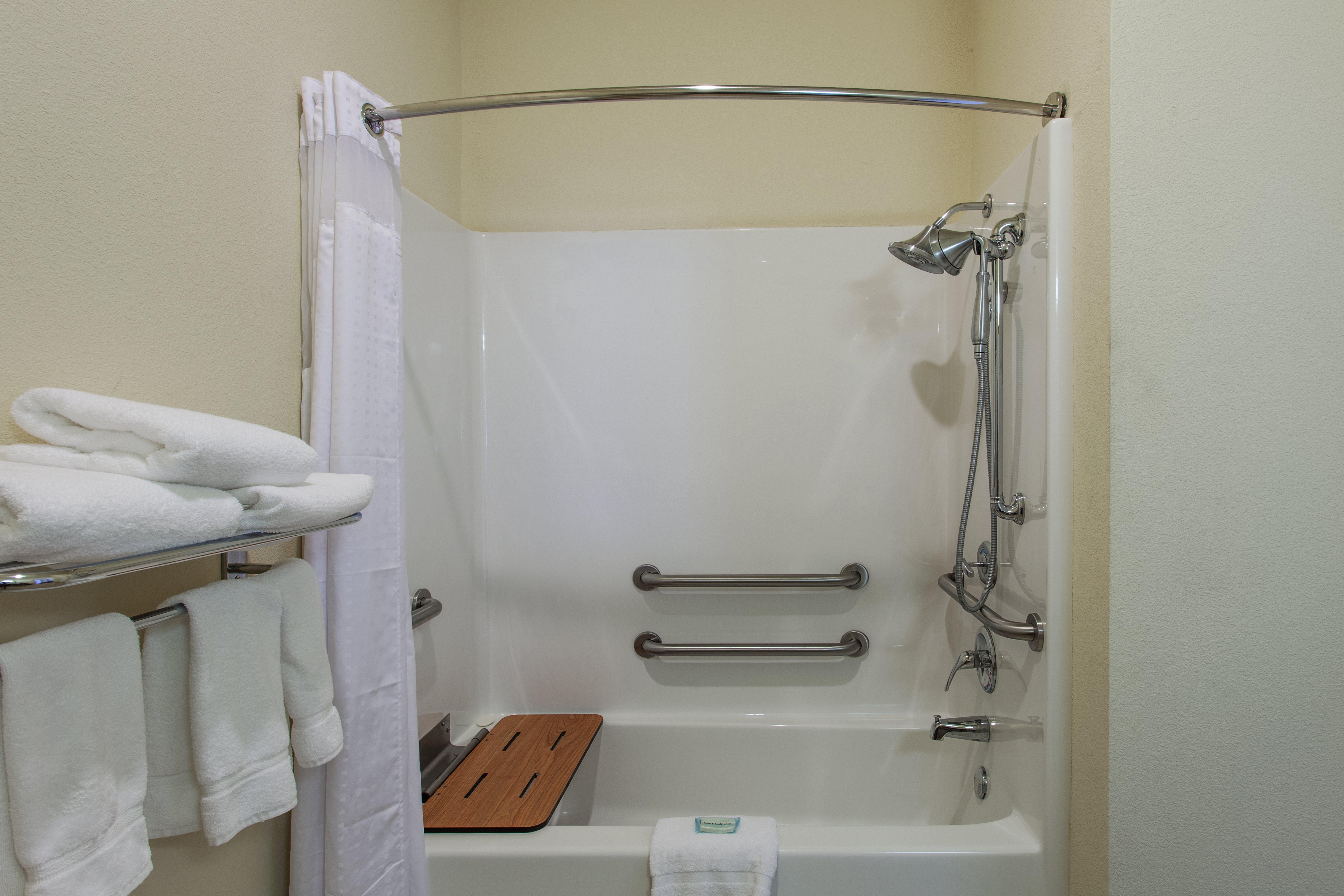 Holiday Inn Express Hotel & Suites Clarksville Экстерьер фото