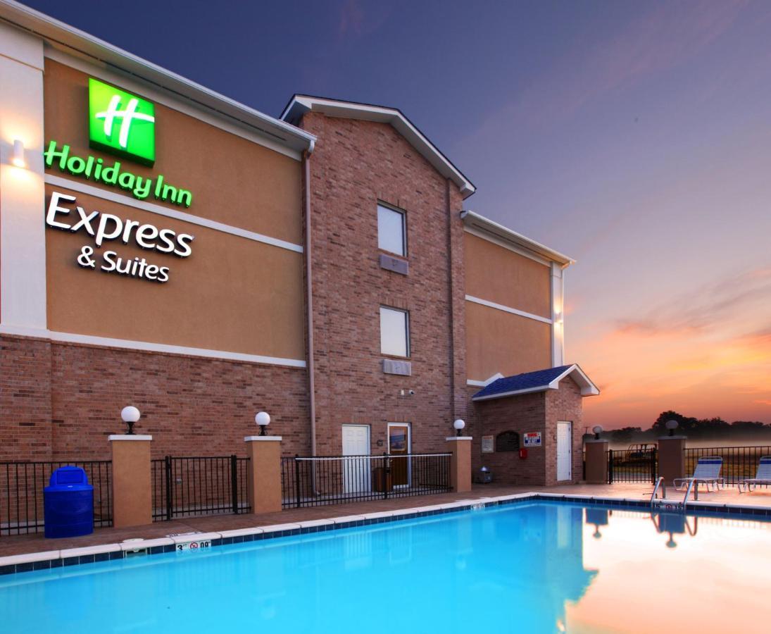 Holiday Inn Express Hotel & Suites Clarksville Экстерьер фото